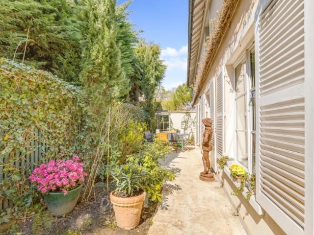 Maison vente à Versailles, Bailly