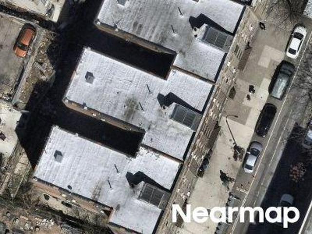Property for sale in The Bronx, Arverne