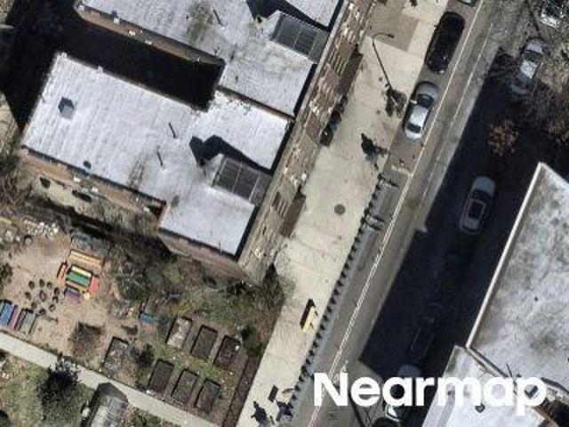 House for sale in The Bronx, Arverne