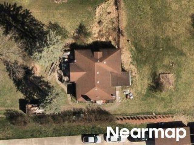 House for sale in Livonia