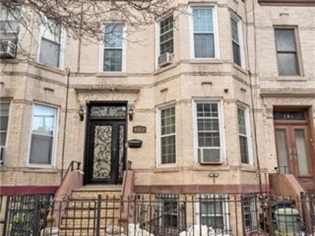House for sale in Arverne, New York