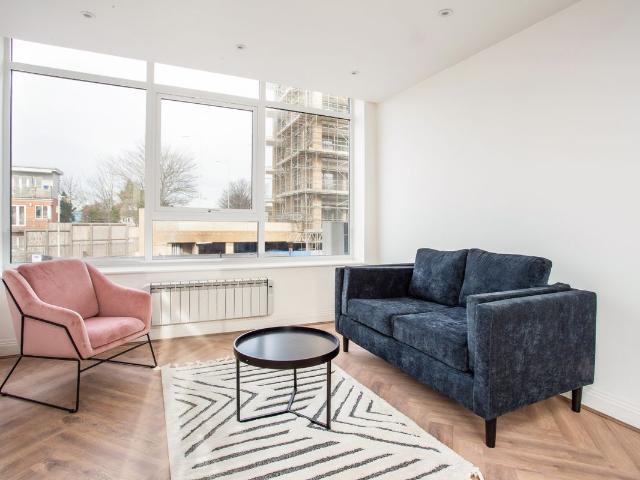 Apartment for rent in Seven Kings, Greater London
