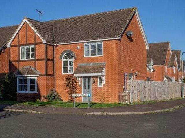 House for sale in Hampton Green, Cambridgeshire