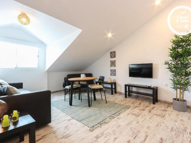 Apartamento alugar em Misericórdia, Lisboa