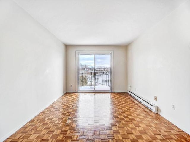 Apartment for rent in St. Leonard's, Quebec
