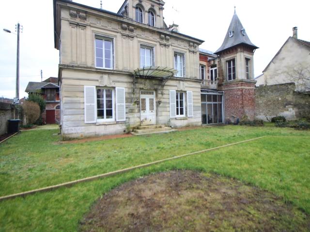 Maison vente à Clermont, Bury