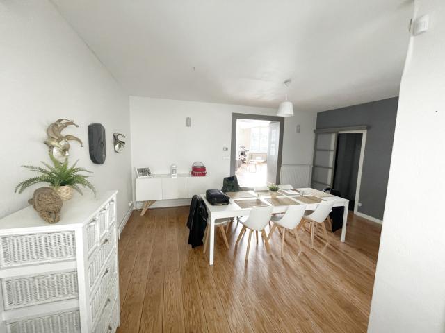 Duplex vente à France métropolitaine, Saint-genest-lerpt