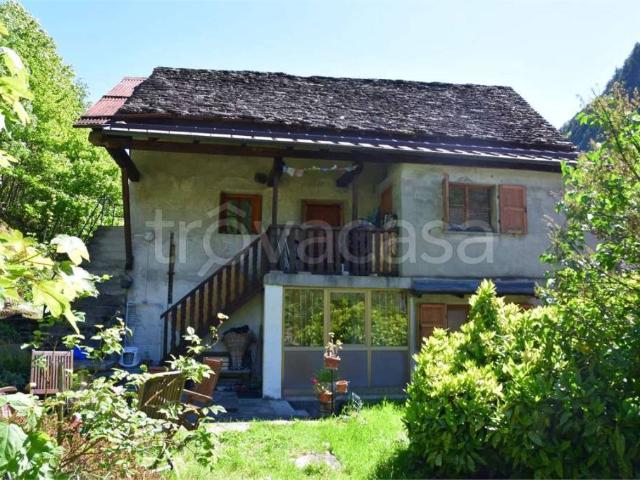 Rustico in vendita a Bannio Anzino, Piemonte