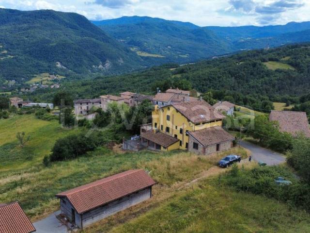 Rustico in vendita a Morfasso, Reggio Emilia