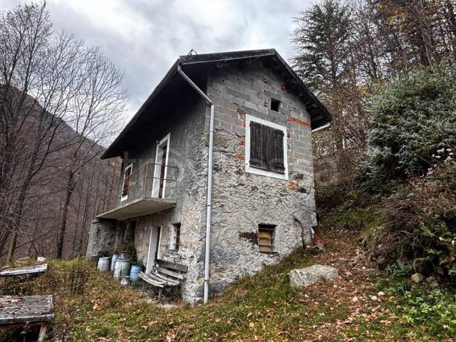 Rustico in vendita a Piemonte, Vercelli
