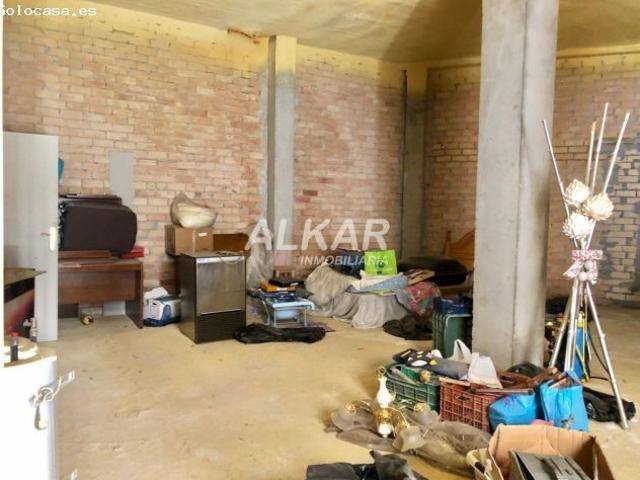 Local Comercial en venta en Ribaforada, Navarra