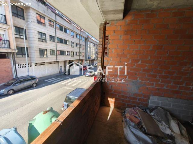 Casa en venta en Ribeira, A Barbanza
