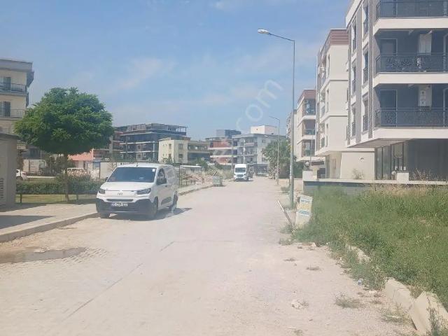 Menemen, İzmir içerisinde satılık mülk