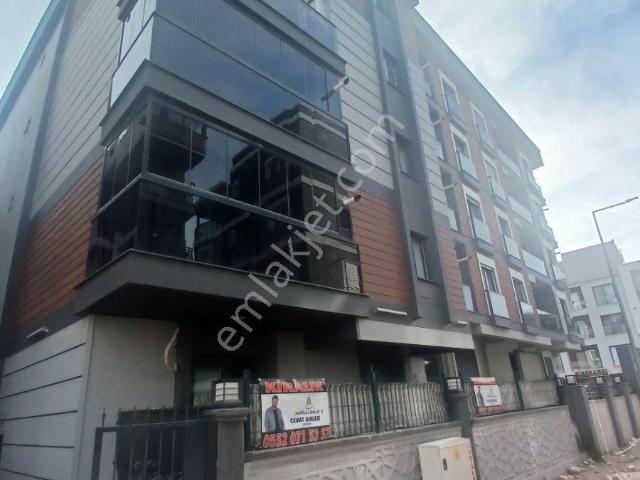 Menemen, İzmir içerisinde kiralık mülk