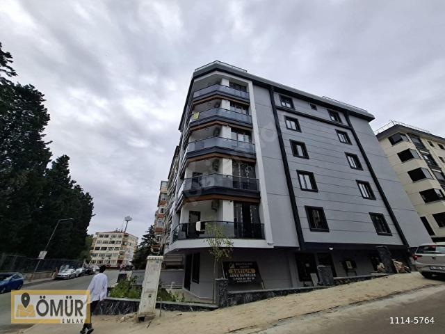 İncirli, Bakırköy içerisinde satılık mülk
