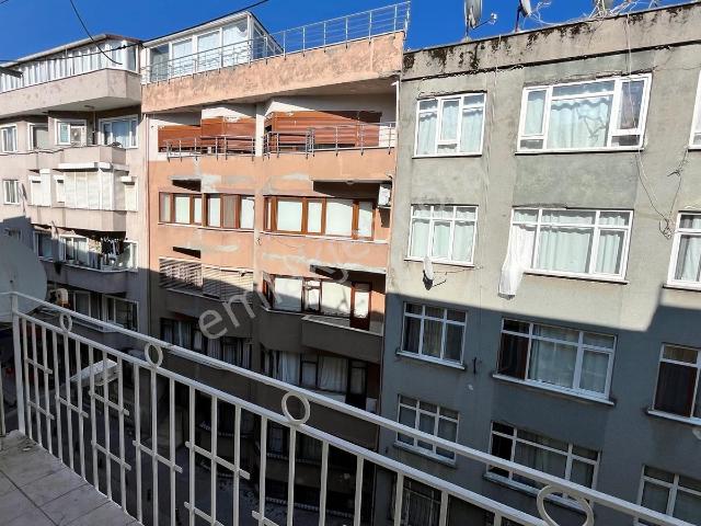 Bakirköy, İstanbul içerisinde kiralık mülk