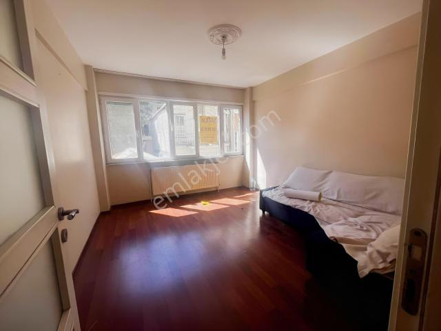 Yenimahalle Mahallesi, Bakırköy içerisinde satılık mülk