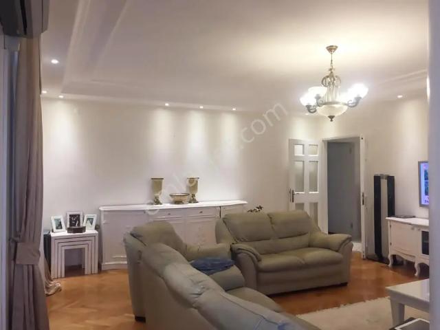 Bakirköy, İstanbul içerisinde satılık mülk