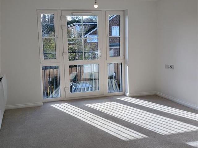 Apartment for rent in Ringwood, Ashurst Bridge