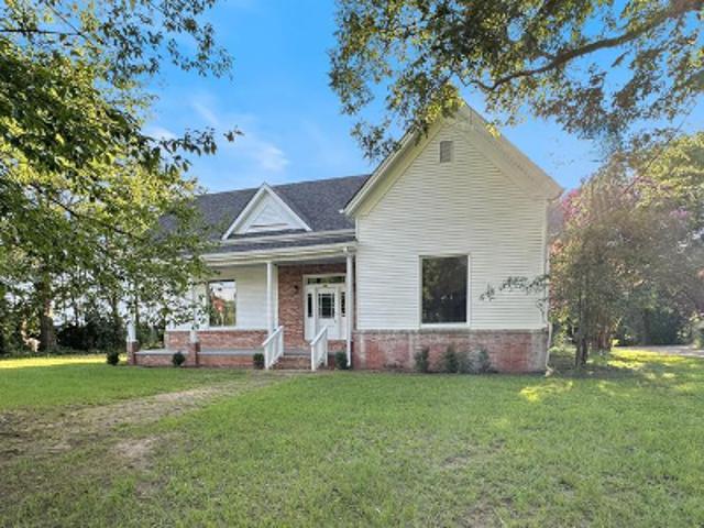 House for sale in Morris, Texas