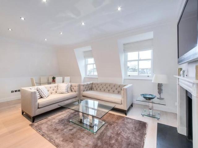 Apartment for rent in Marylebone, Greater London