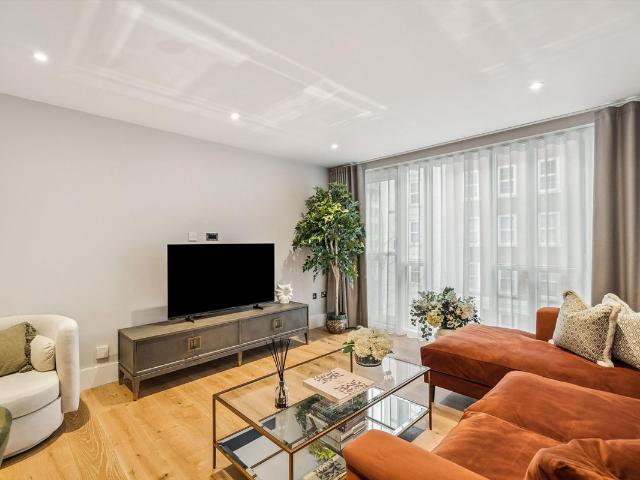 Apartment for rent in Marylebone, Greater London