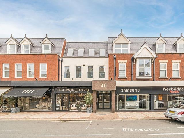Apartment for rent in Weybridge, Elmbridge