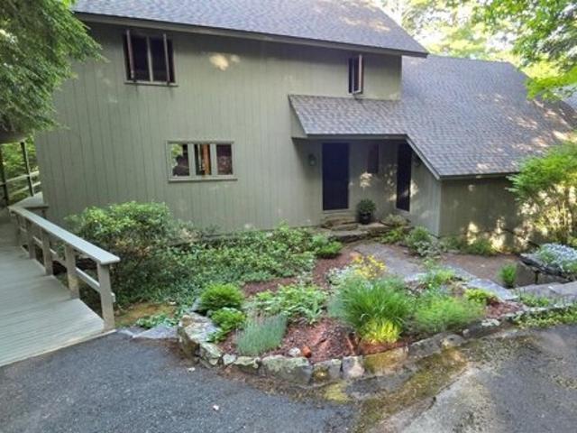 House for sale in Plantsville, Vermont