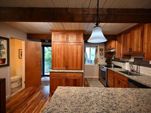 Condo for sale in Hartford, Windsor County