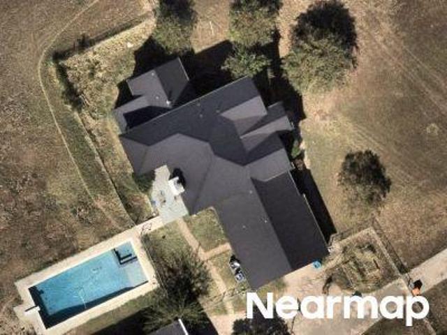 House for sale in Ellis, Texas
