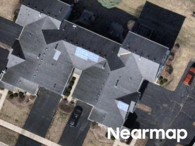 Condo for sale in Mchenry, Illinois