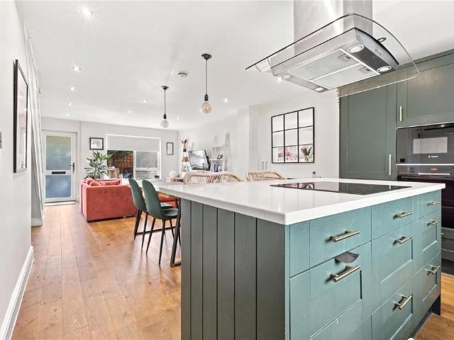 Apartment for rent in Clapton, Upper Clapton