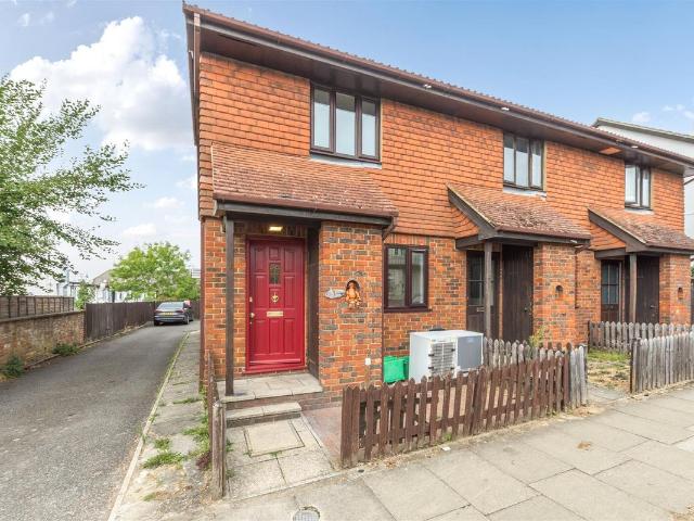 House for rent in Green Street Green, Greater London