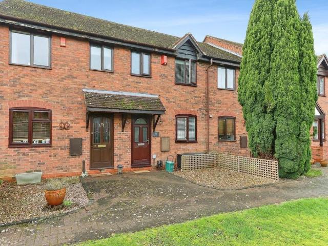 House for rent in Green Close, Warwickshire