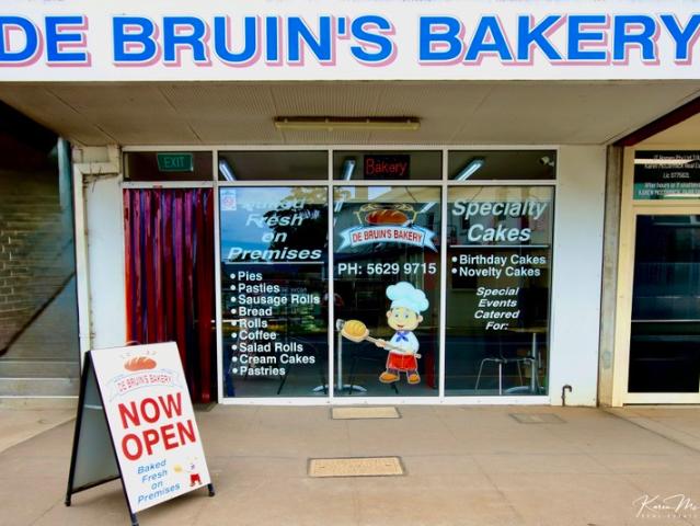 Retail for sale in Longwarry