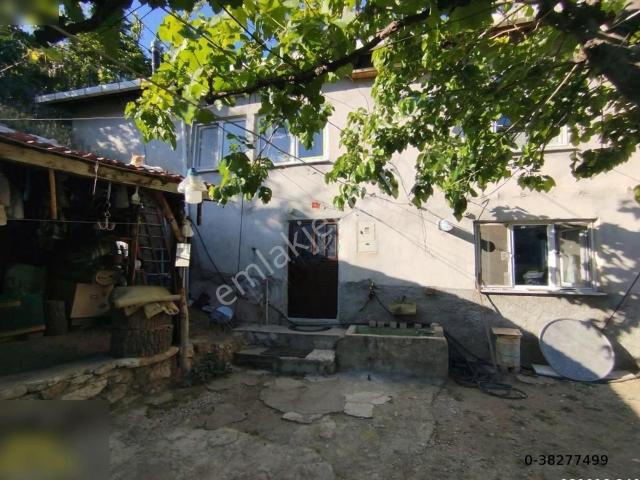 Söğüt içerisinde satılık Villa