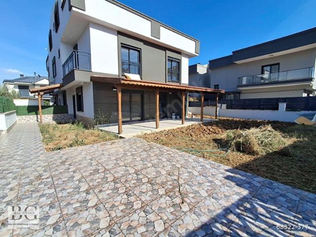 Menderes, İzmir içerisinde satılık Villa