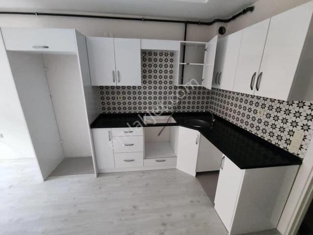 Menderes, İzmir içerisinde kiralık mülk