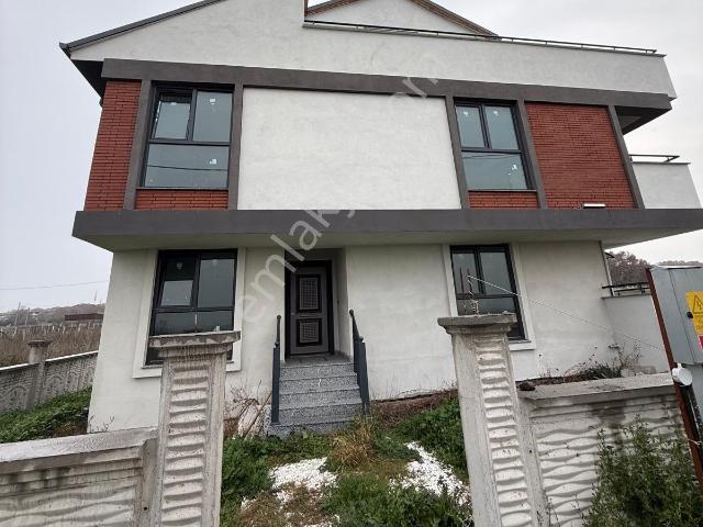 Gönen, Balikesir içerisinde satılık Villa