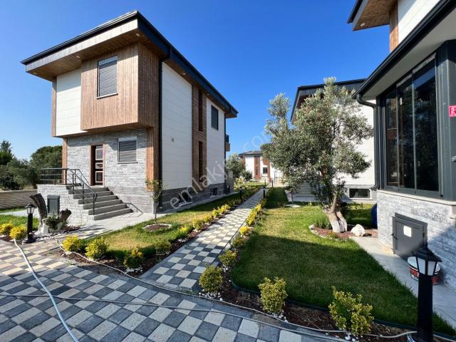 Ayvalik, Balikesir içerisinde satılık Villa