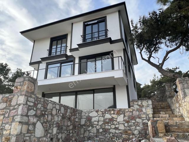Ayvalik, Balikesir içerisinde satılık Villa