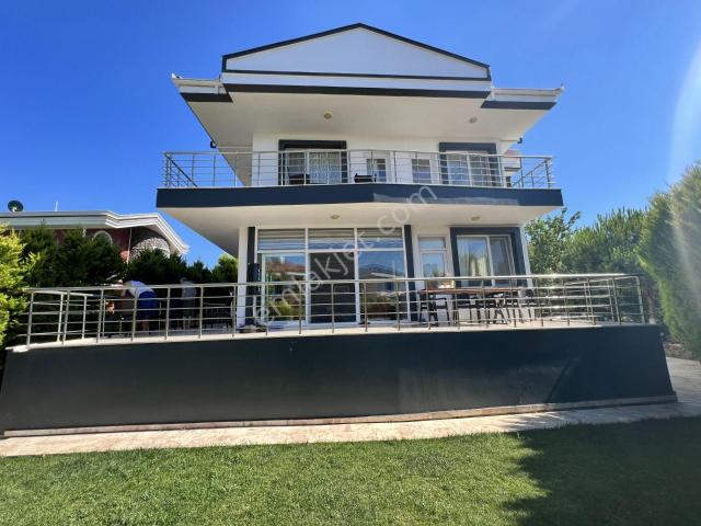 Ayvalik, Balikesir içerisinde satılık Villa