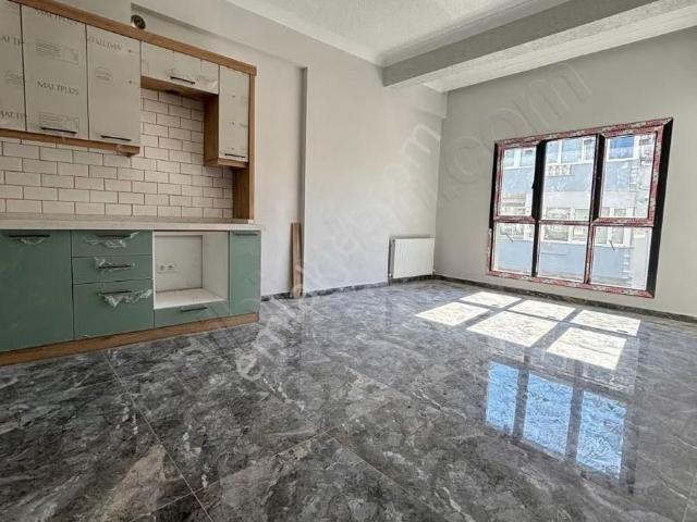 Burhaniye, Balikesir içerisinde satılık mülk
