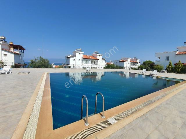 Burhaniye, Balikesir içerisinde satılık Villa