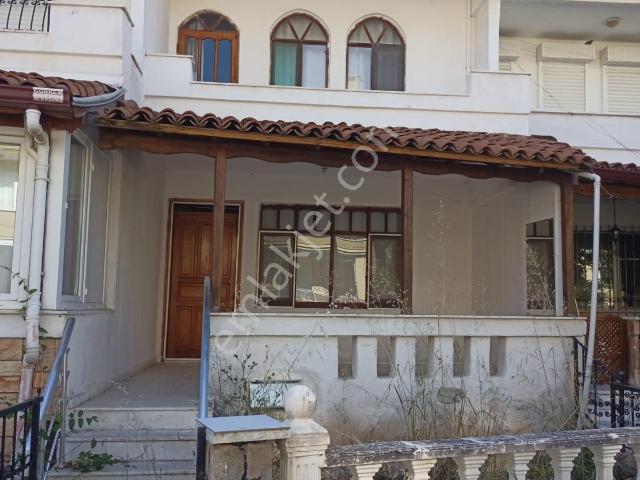 Edremit, Balikesir içerisinde satılık Villa
