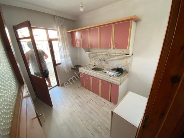 Hacıtuğrul, Edremit içerisinde kiralık mülk