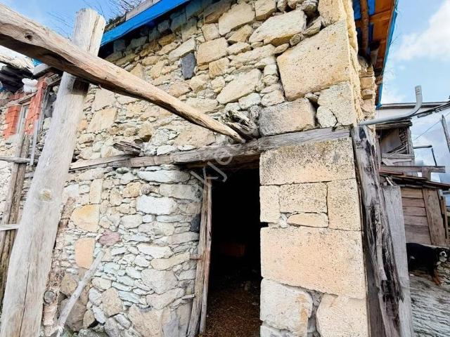 Sindirgi, Balikesir içerisinde satılık Villa