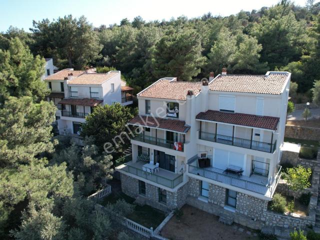 Urla, İzmir içerisinde satılık Villa