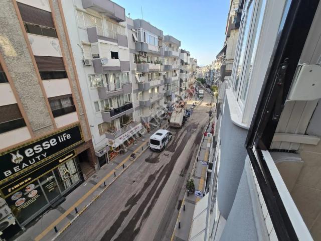 Eğitim Mahallesi, Balçova içerisinde kiralık mülk