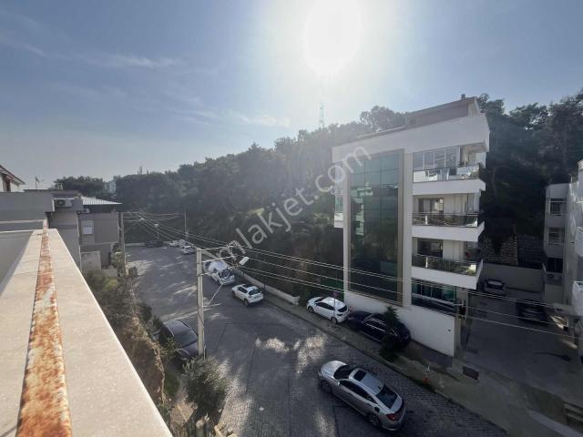 Balçova, İzmir içerisinde kiralık mülk